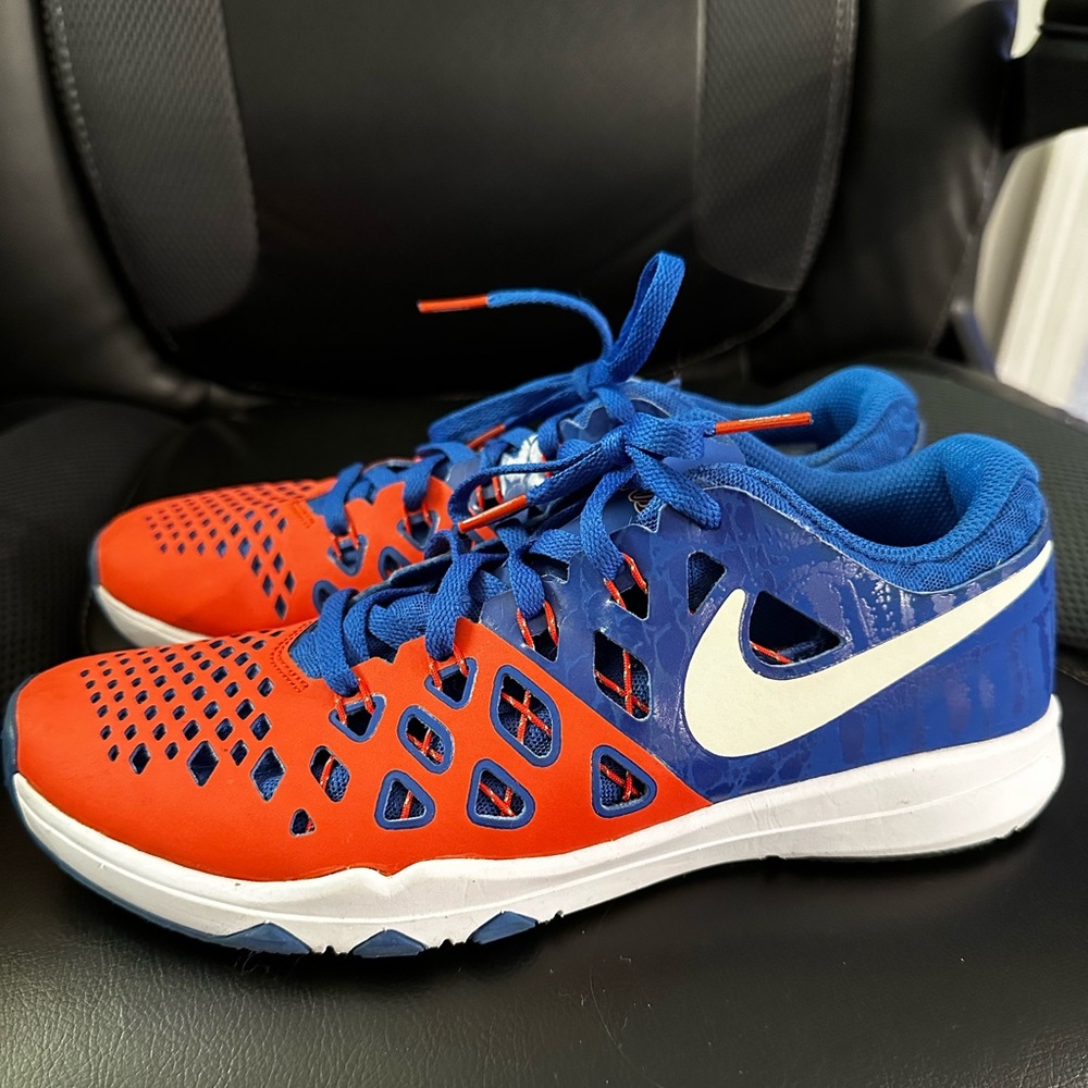 Nike Train Speed 4 AMP Florida Gators Men’s 6/Womens 7.5